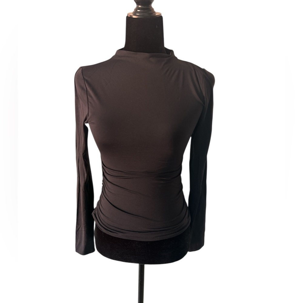 Aritzia Long Sleeve Contour Top
